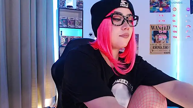 Emmy Ruiz online show from April 2026 02:23:02 AM