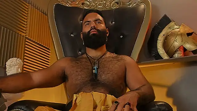 Snapshot of BeardAndrew chatting on October 2025 02:32:02 AM BeardAndrew online show from October 2025 02:32:02 AM