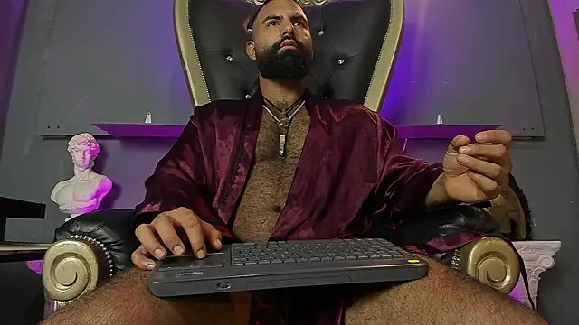 BeardAndrew online show from May 2026 04:37:02 AM