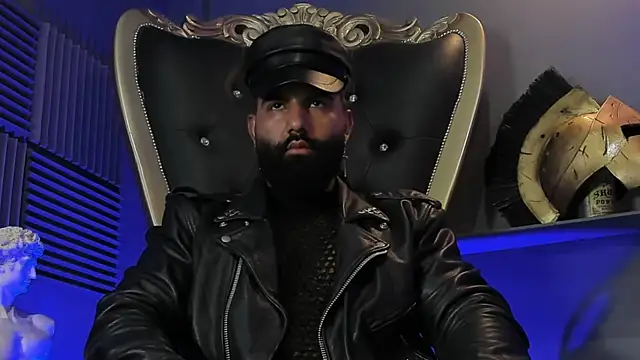 Snapshot of BeardAndrew chatting on November 2025 11:32:02 AM BeardAndrew online show from November 2025 11:32:02 AM