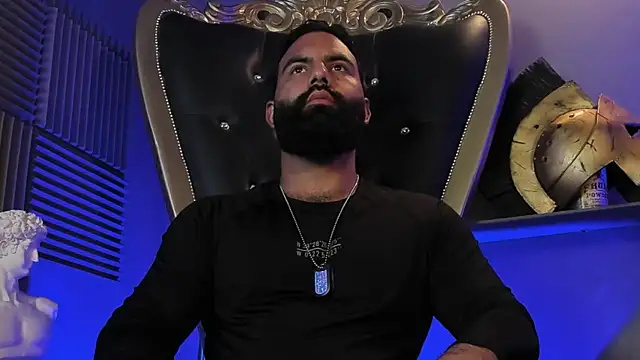 Snapshot of BeardAndrew chatting on November 2025 01:44:02 AM BeardAndrew online show from November 2025 01:44:02 AM