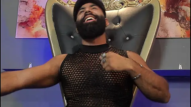 Snapshot of BeardAndrew chatting on March 2025 02:39:02 AM BeardAndrew online show from March 2025 02:39:02 AM