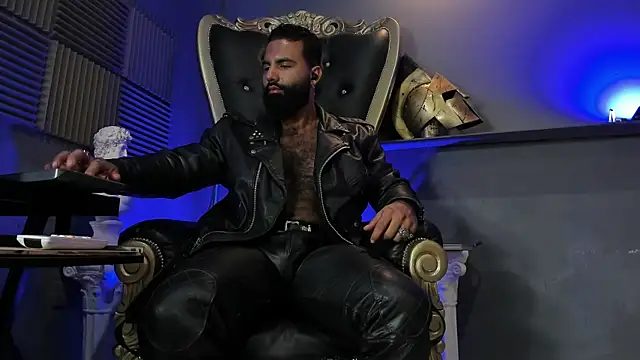 Snapshot of BeardAndrew chatting on November 2025 11:09:01 AM BeardAndrew online show from November 2025 11:09:01 AM