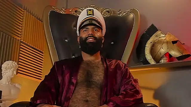 Snapshot of BeardAndrew chatting on October 2025 01:16:02 AM BeardAndrew online show from October 2025 01:16:02 AM