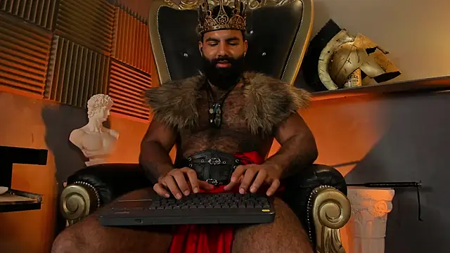 Snapshot of BeardAndrew chatting on October 2025 06:12:01 AM BeardAndrew online show from October 2025 06:12:01 AM