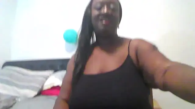 Katiefyi online show from April 2026 03:47:01 AM