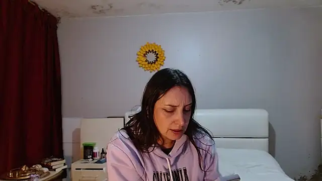 Freyja soh online show from April 2026 08:42:02 PM