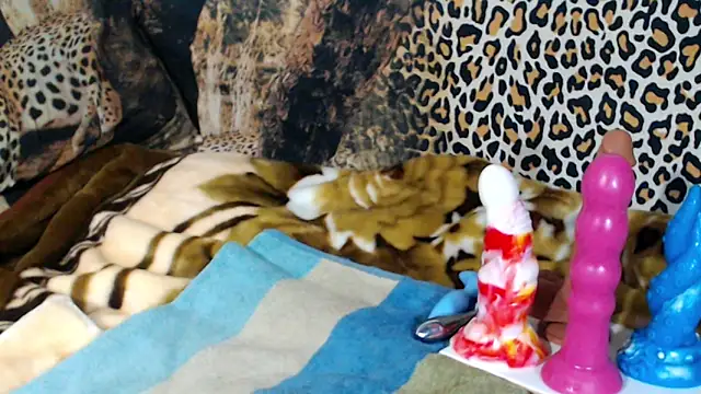 0anal21 online show from December 2025 04:22:01 PM