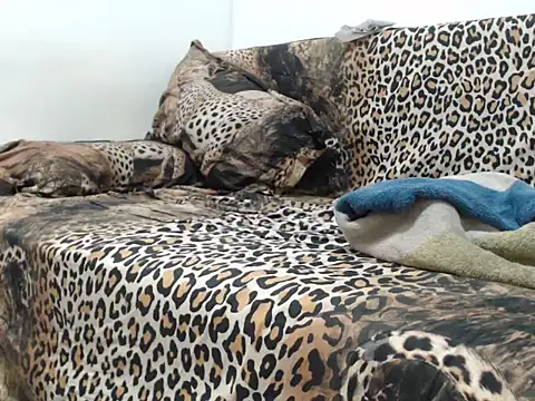 Snapshot of 0anal21 chatting on October 2025 05:49:01 PM 0anal21 online show from October 2025 05:49:01 PM