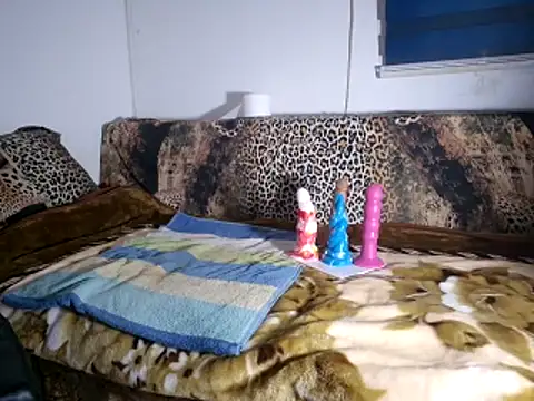 0anal21 online show from December 2025 04:50:02 PM