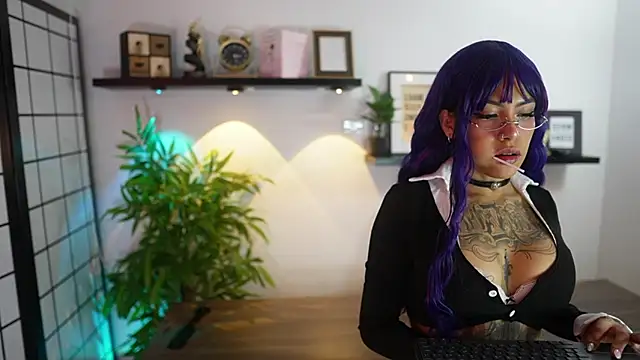 Scarlett collins02 online show from May 2026 01:33:01 AM