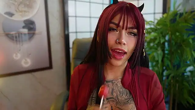 Scarlett collins02 online show from May 2026 08:48:01 PM