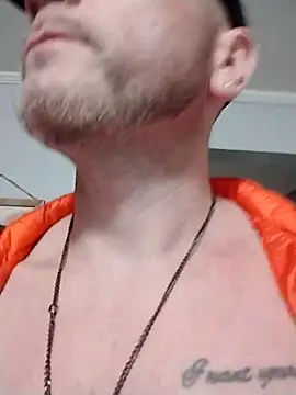 Snapshot of ShaneJames11 chatting on December 2024 04:09:02 AM ShaneJames11 online show from December 2024 04:09:02 AM