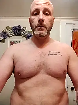 Snapshot of ShaneJames11 chatting on February 2026 02:32:01 AM ShaneJames11 online show from February 2026 02:32:01 AM