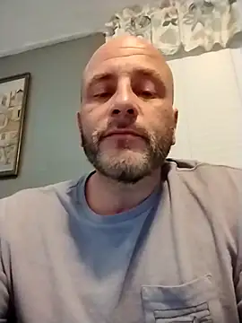 ShaneJames11 online show from May 2026 04:38:01 AM