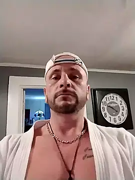 Snapshot of ShaneJames11 chatting on January 2025 07:29:01 AM ShaneJames11 online show from January 2025 07:29:01 AM