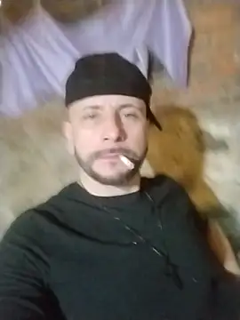 Snapshot of ShaneJames11 chatting on February 2025 02:50:02 AM ShaneJames11 online show from February 2025 02:50:02 AM