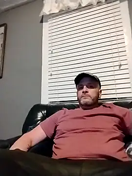 Snapshot of ShaneJames11 chatting on December 2025 09:00:01 AM ShaneJames11 online show from December 2025 09:00:01 AM