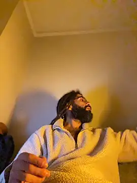 Addicted Avocado online show from December 2025 02:18:02 AM