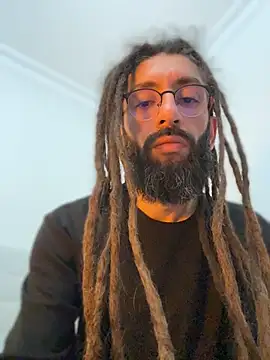 Addicted Avocado online show from December 2025 01:54:02 AM