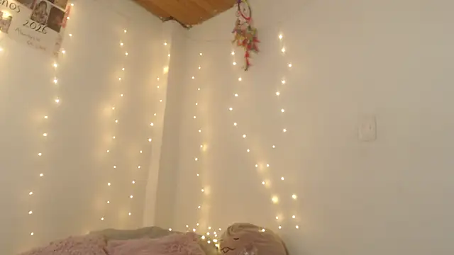 SweetSofty online show from June 2026 09:57:02 PM