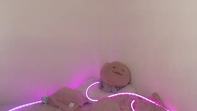 SweetSofty online show from January 2026 01:14:01 PM