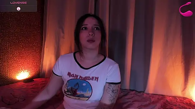Apartment28 online show from May 2026 05:18:02 AM