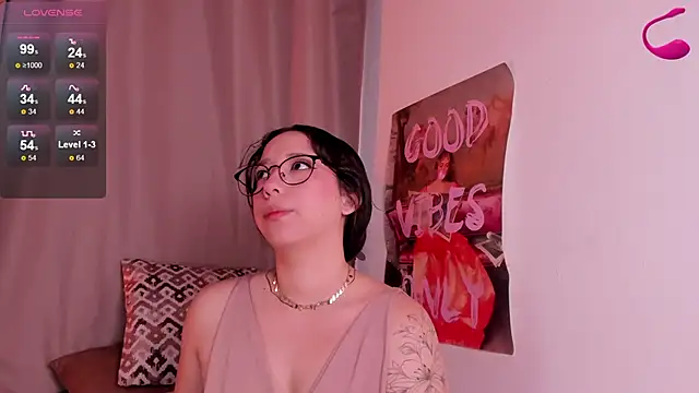 Apartment28 online show from September 2025 03:05:01 AM