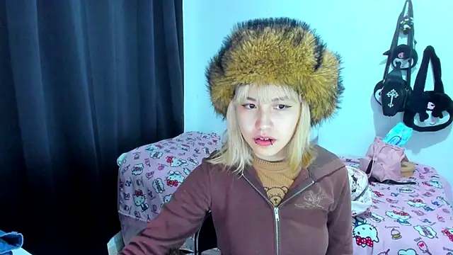 Akane-Mou online show from November 2025 01:28:01 AM