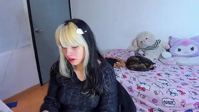 Akane-Mou online show from March 2025 11:33:02 AM