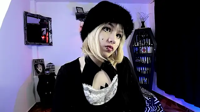 Akane-Mou online show from October 2025 01:23:02 PM