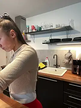 Snapshot of spottyyy chatting on February 2026 10:37:02 AM spottyyy online show from February 2026 10:37:02 AM