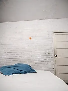 valeriaswang Lucas online show from November 2025 01:25:02 PM