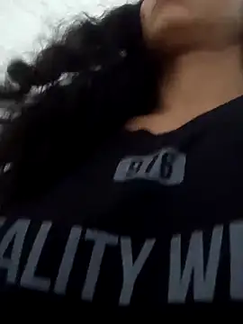 valeriaswang Lucas online show from April 2026 11:17:01 AM