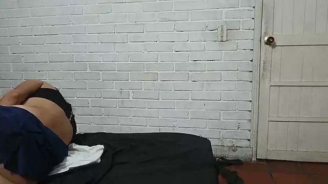 valeriaswang Lucas online show from October 2025 03:33:01 PM