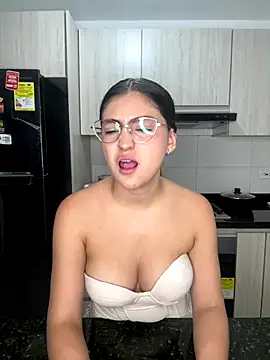 Snapshot of sofia_henaok chatting on October 2025 11:16:01 PM sofia henaok online show from October 2025 11:16:01 PM