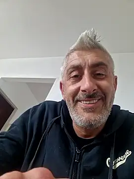 Snapshot of cuci45 chatting on January 2026 12:43:02 PM cuci45 online show from January 2026 12:43:02 PM