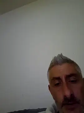 cuci45 online show from November 2025 01:43:02 AM