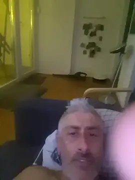 cuci45 online show from November 2025 04:56:01 AM