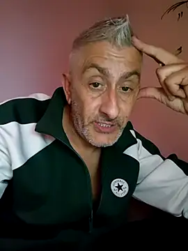 Snapshot of cuci45 chatting on March 2026 12:21:01 AM cuci45 online show from March 2026 12:21:01 AM