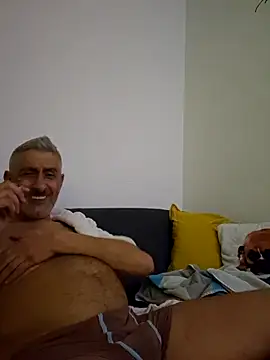 cuci45 online show from October 2025 11:05:01 PM