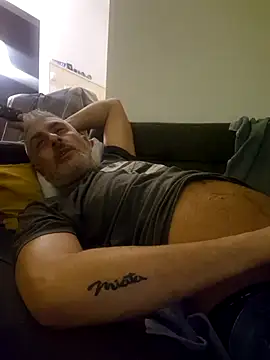 cuci45 online show from November 2025 01:31:02 AM