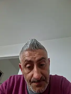 Snapshot of cuci45 chatting on December 2025 04:41:02 PM cuci45 online show from December 2025 04:41:02 PM