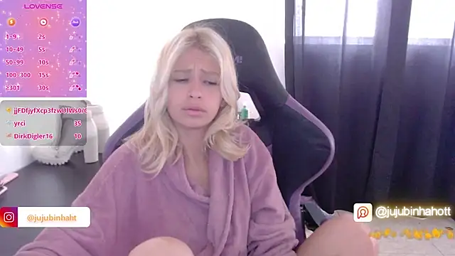 jujubinhahot online show from November 2025 10:58:02 AM