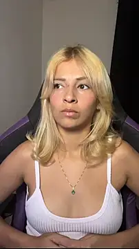 jujubinhahot online show from October 2025 10:34:01 PM
