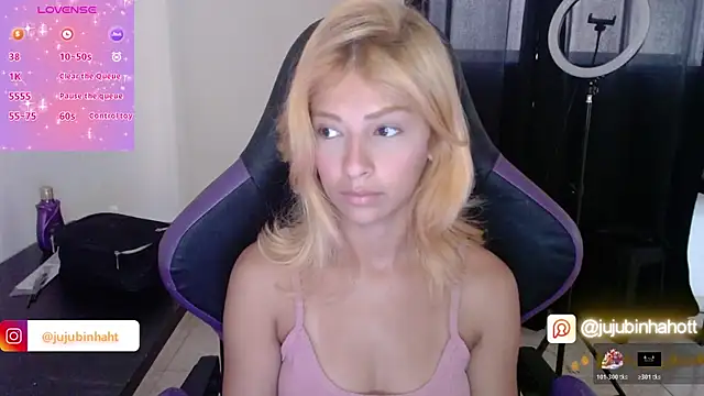 jujubinhahot online show from November 2025 08:26:02 AM