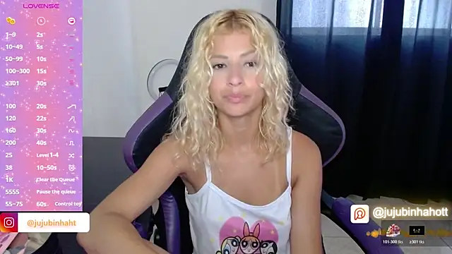 jujubinhahot online show from November 2025 02:43:02 PM