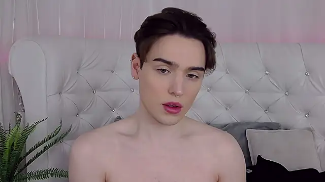 RobbyCharming online show from April 2026 04:20:02 AM