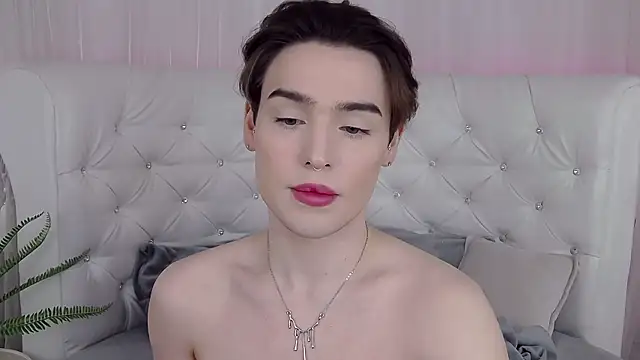 RobbyCharming online show from May 2026 04:50:01 AM