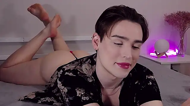 RobbyCharming online show from May 2026 07:18:06 AM